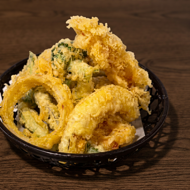 Combo Tempura Dinner.