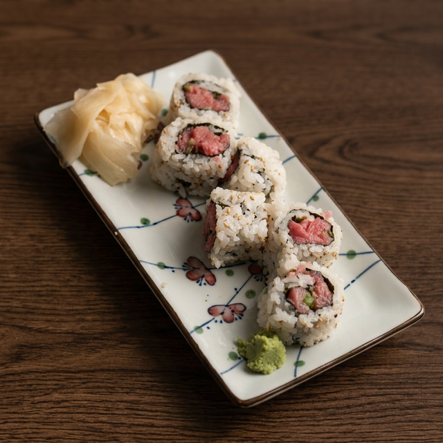 Negi Toro Maki.