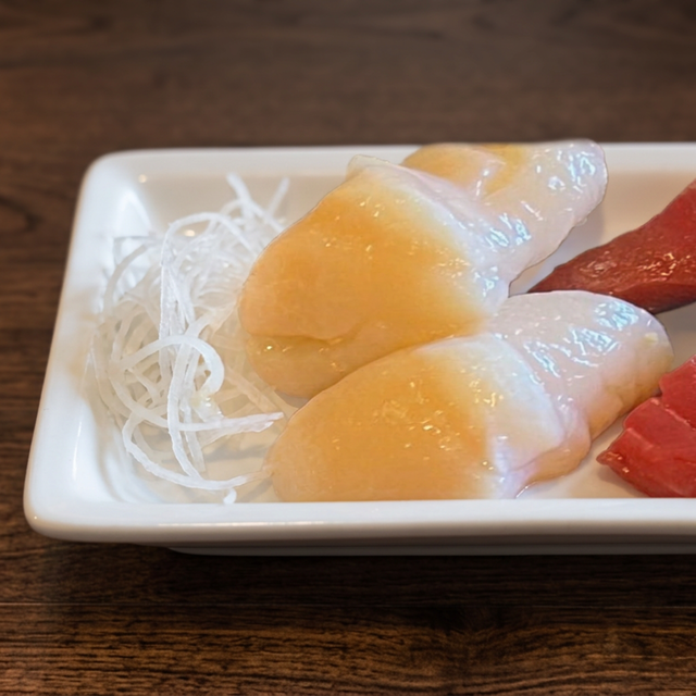 Hotate.