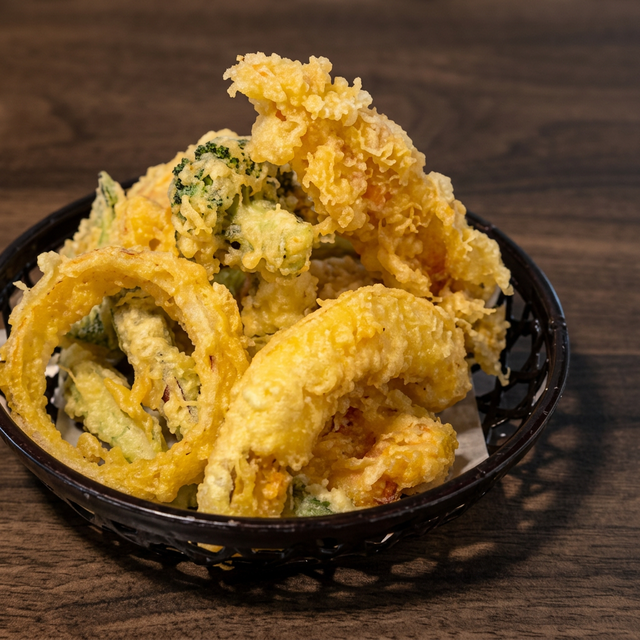 Combo Tempura Dinner.